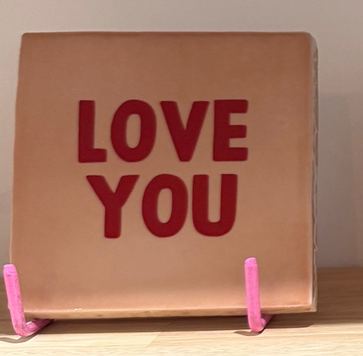 Tegelte: LOVE YOU