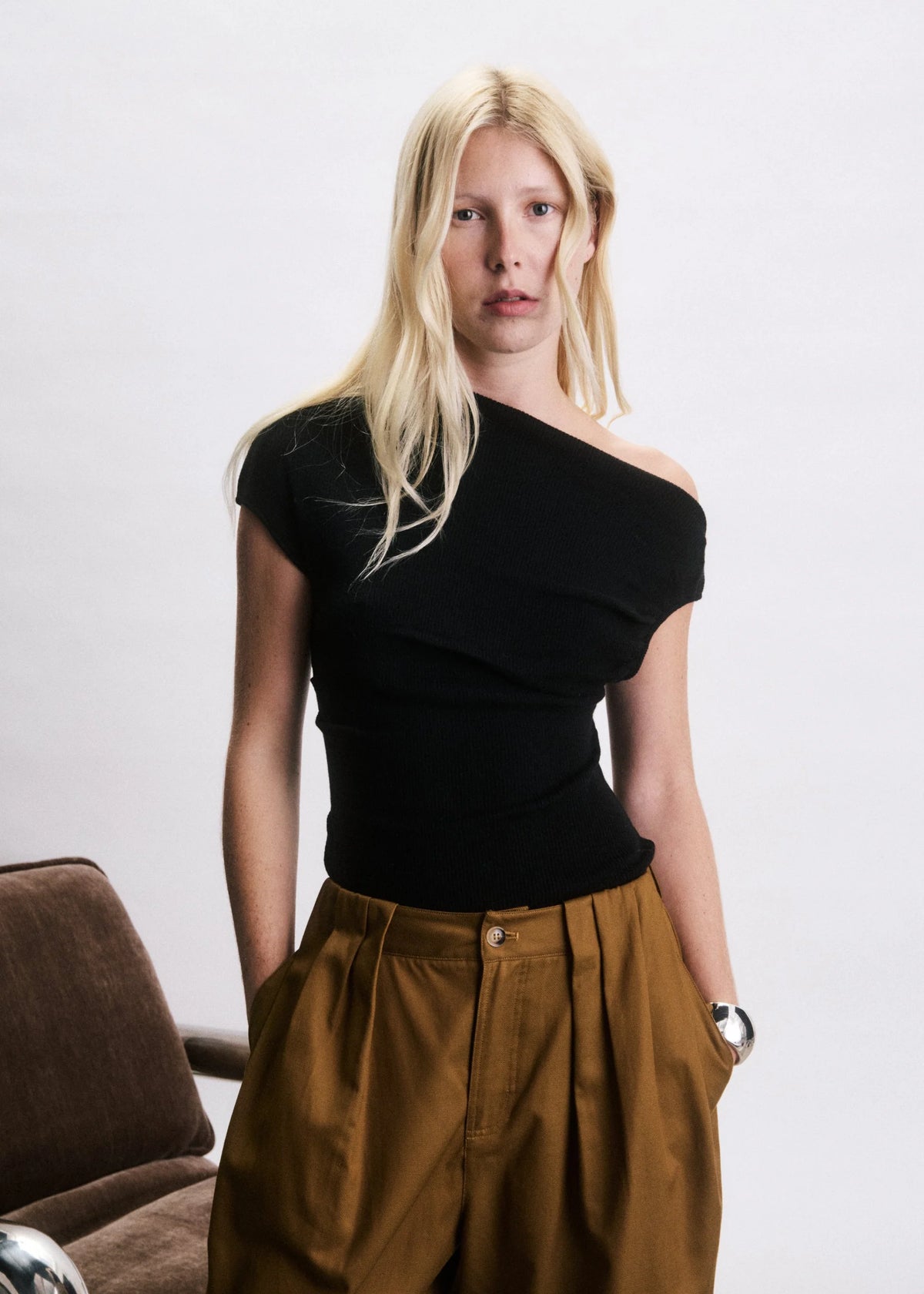 Top Leon I BLACK